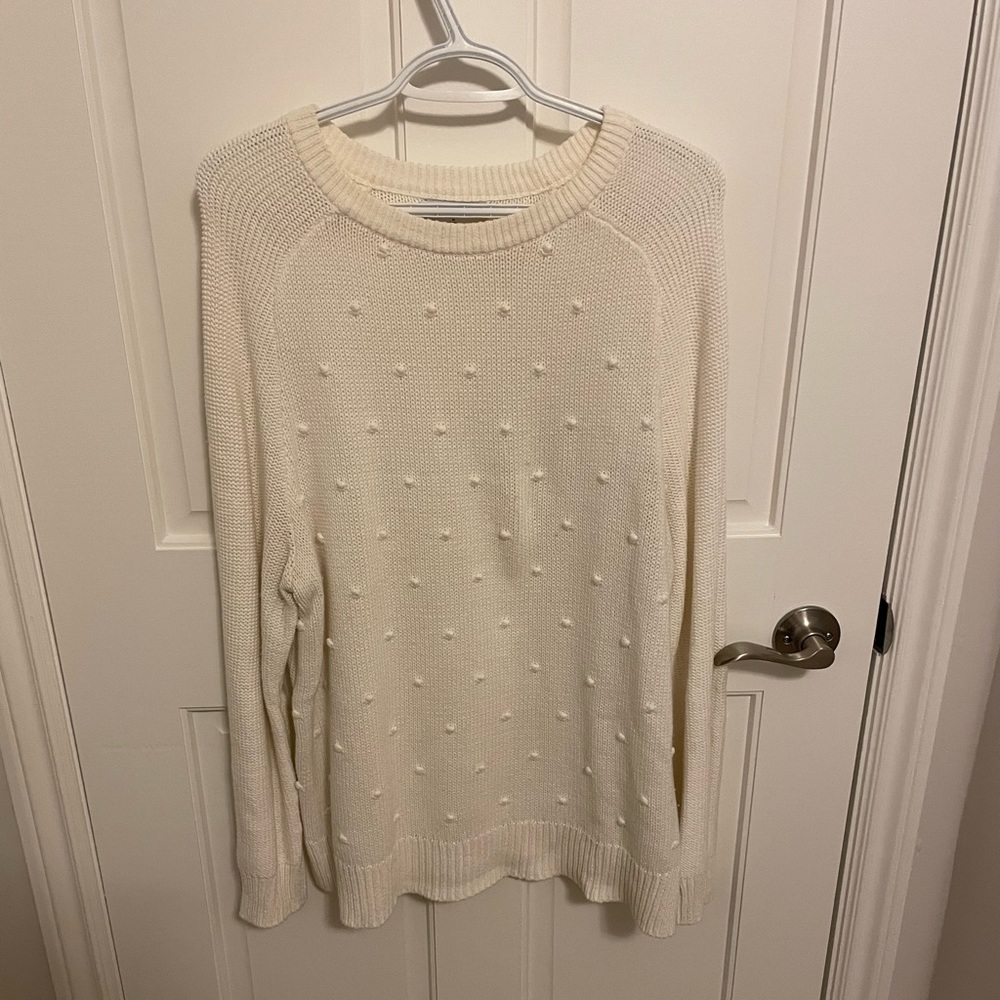 Old navy sweater